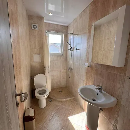 за гости илиеви Apartment *